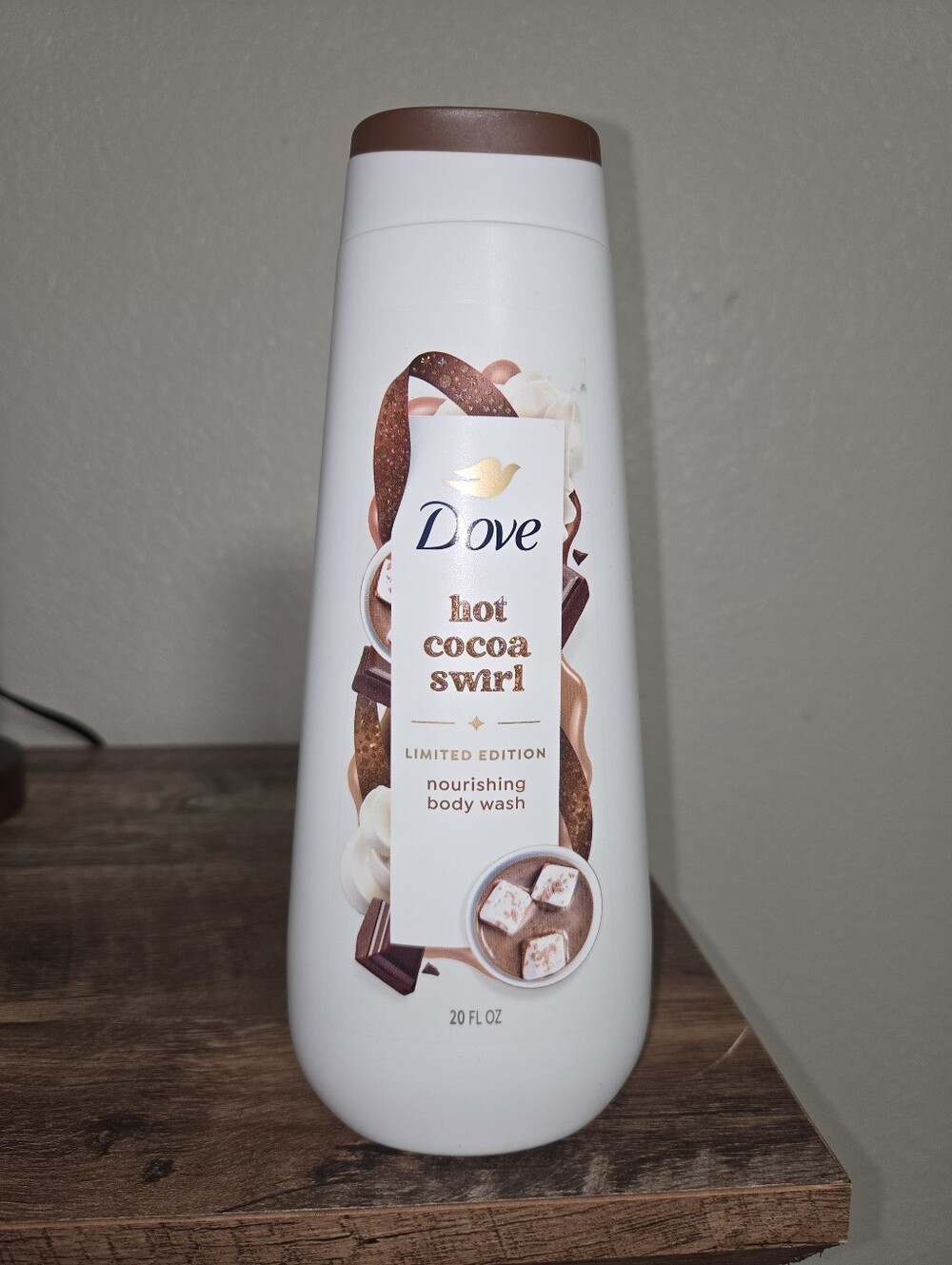 Dove Hot Cocoa Swirl Nourishing Body Wash - White & Brown